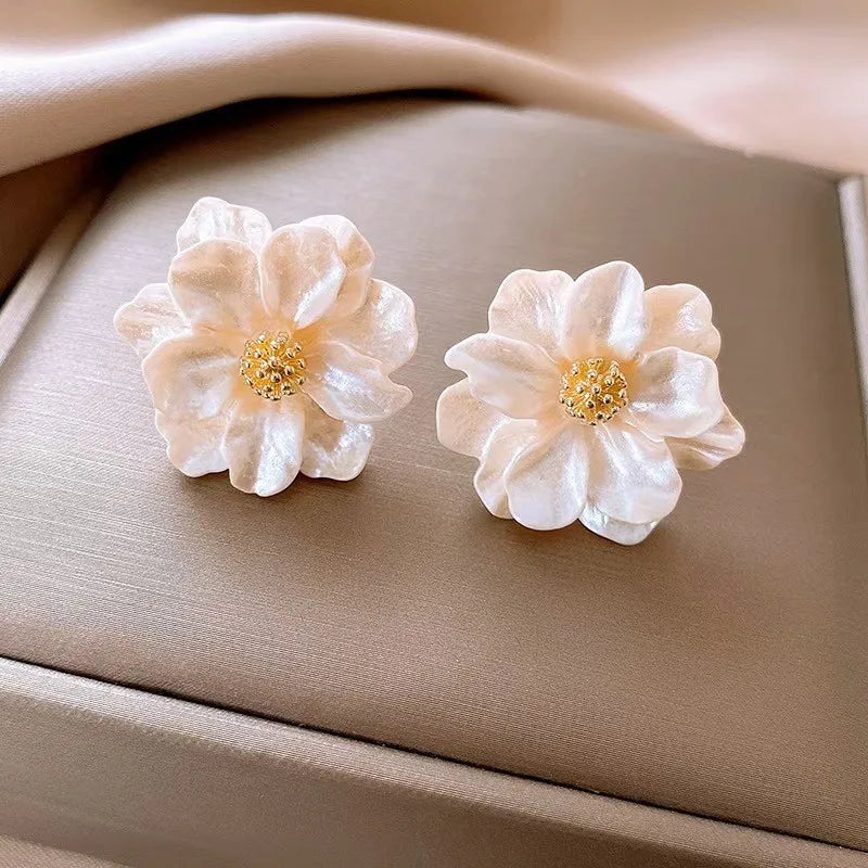 White Flower Stud Earrings - Delicate Floral Design