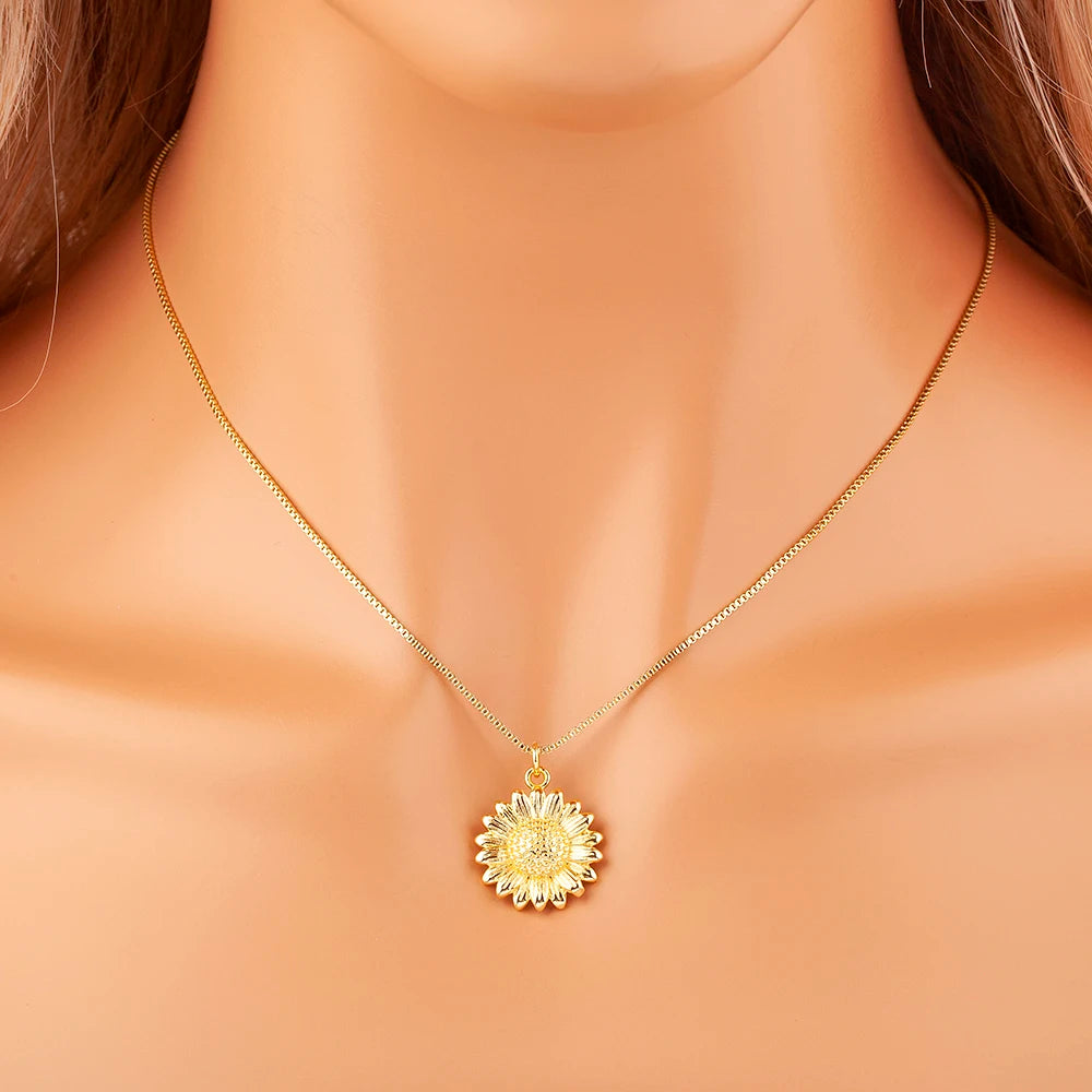 Balloon Dog Pendant Necklace