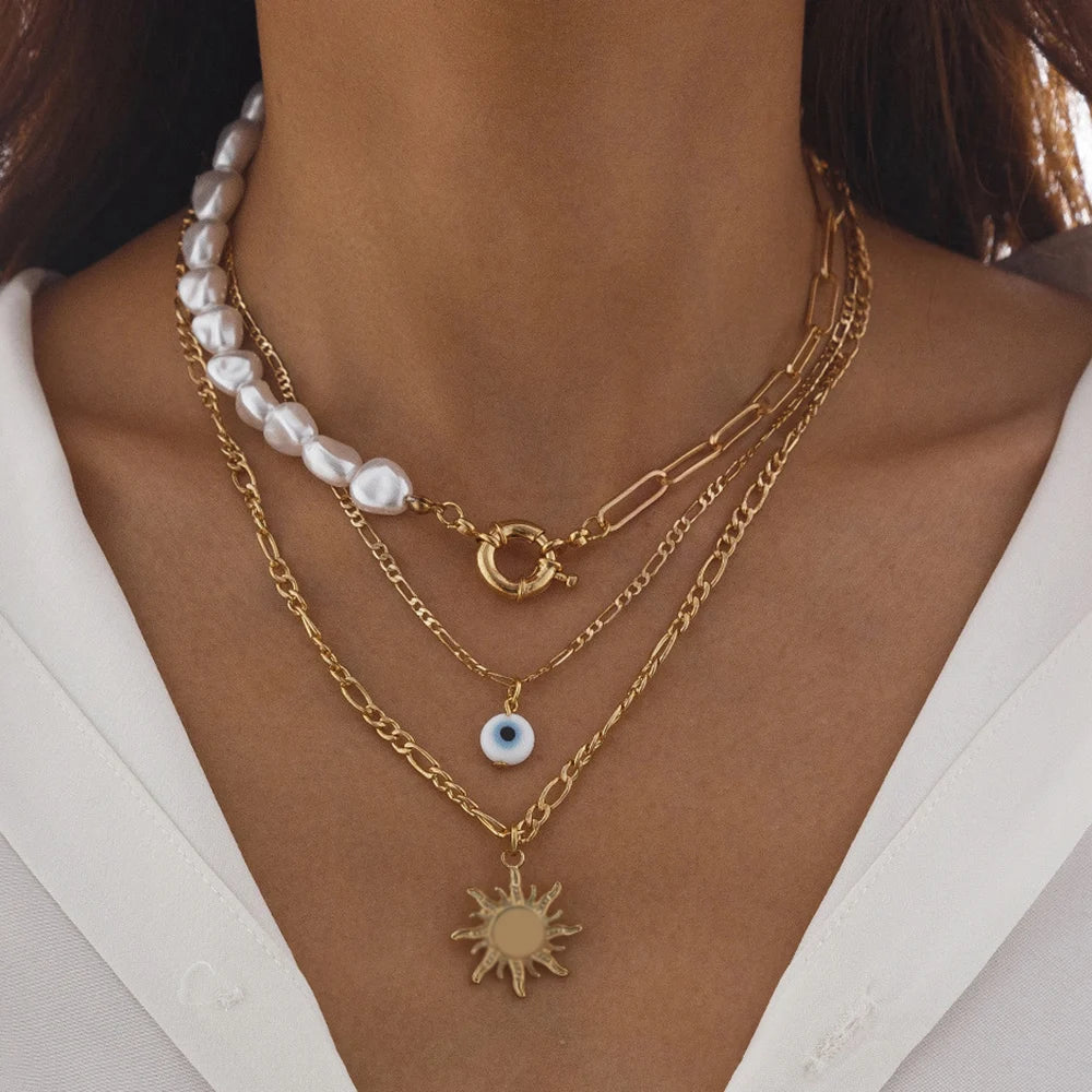 Layered Pearl and Chain Pendant Necklace