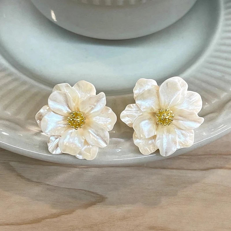 White Flower Stud Earrings - Delicate Floral Design