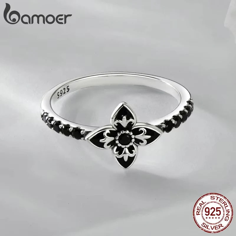 Nightfall Flower 925 Sterling Silver Ring