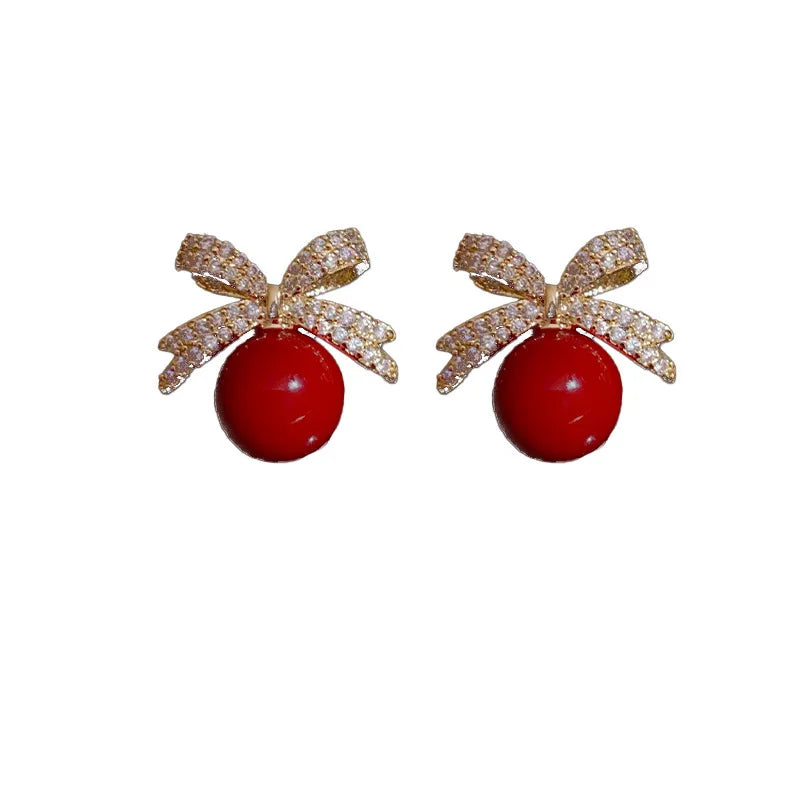Rhinestone Pearl Stud Earrings - Elegant Design