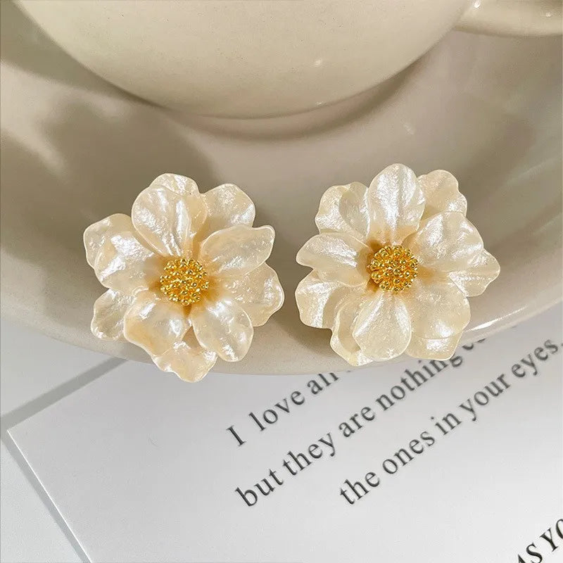 White Flower Stud Earrings - Delicate Floral Design