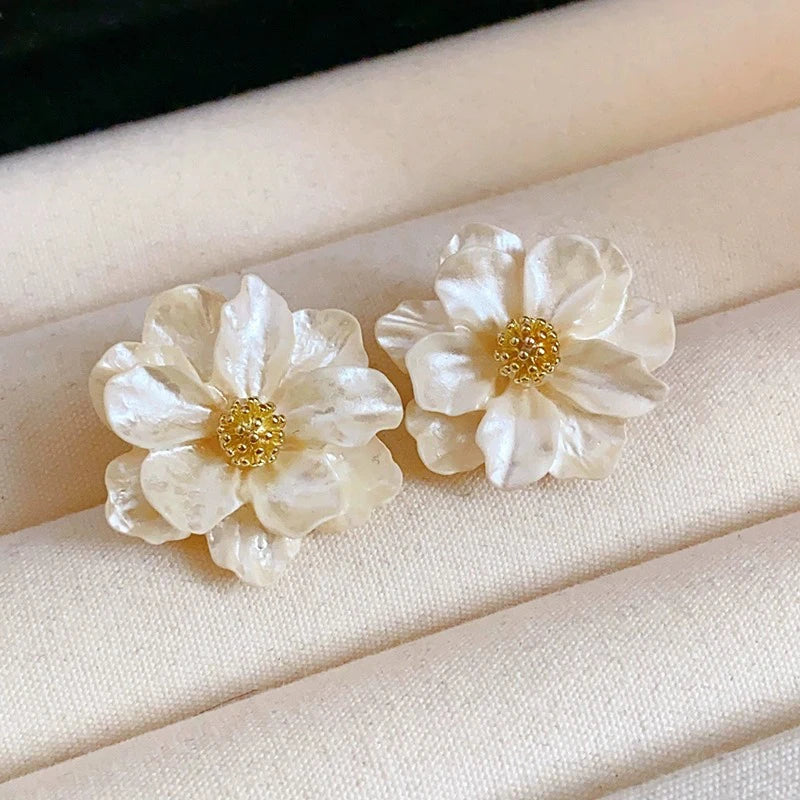 White Flower Stud Earrings - Delicate Floral Design