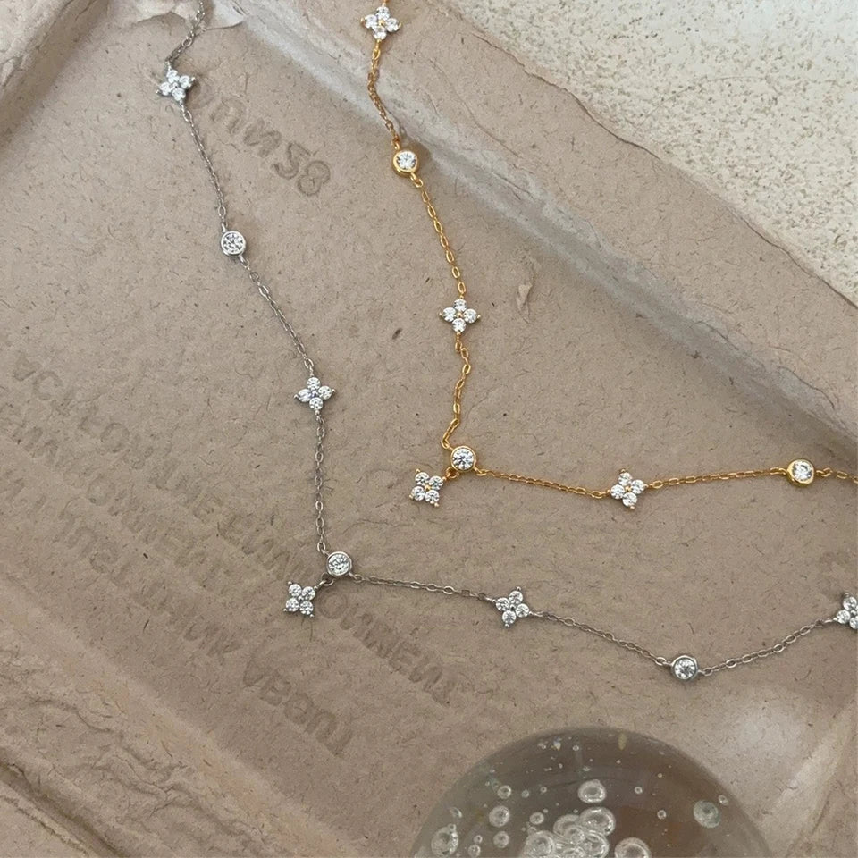 Zircon Four-Leaf Clover Pendant Necklace