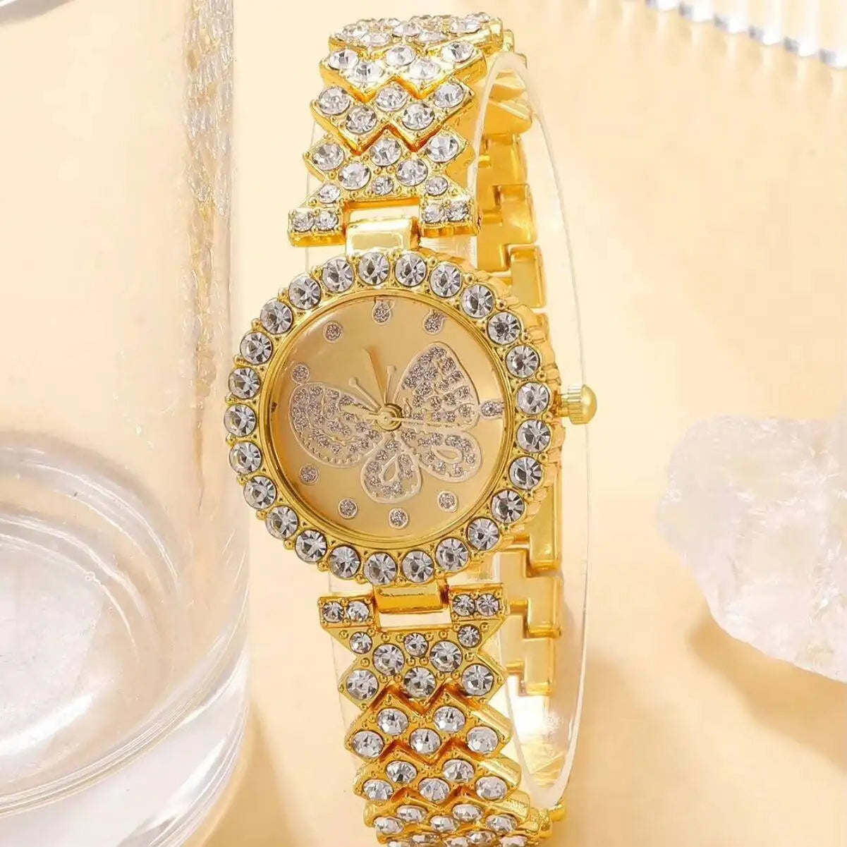 Butterfly Dial Alloy Watch for Women - Fashion Quartz