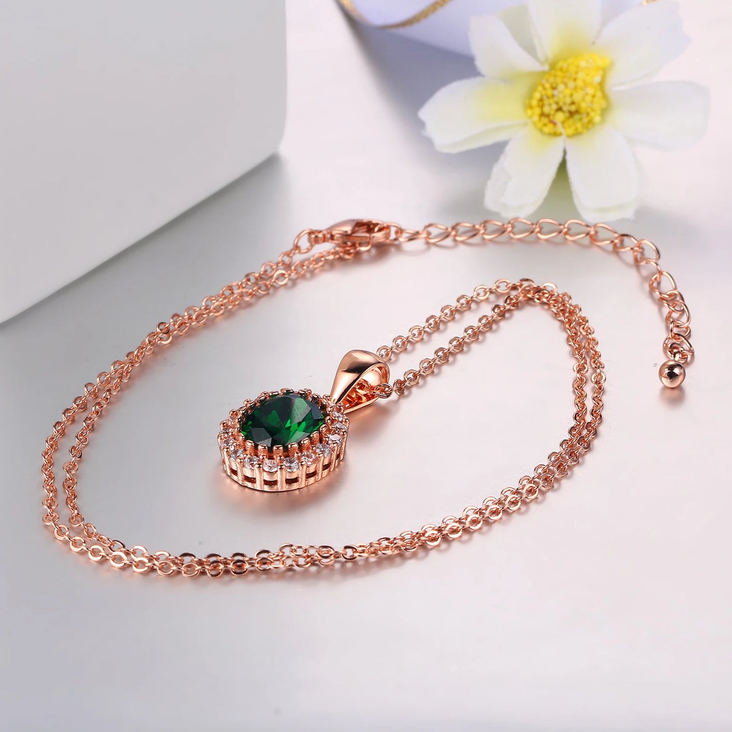 Rose Gold Green Crystal Pendant Necklace - Elegant Design