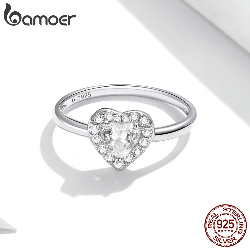 Bright Love Heart Ring - 925 Sterling Silver with Zircon