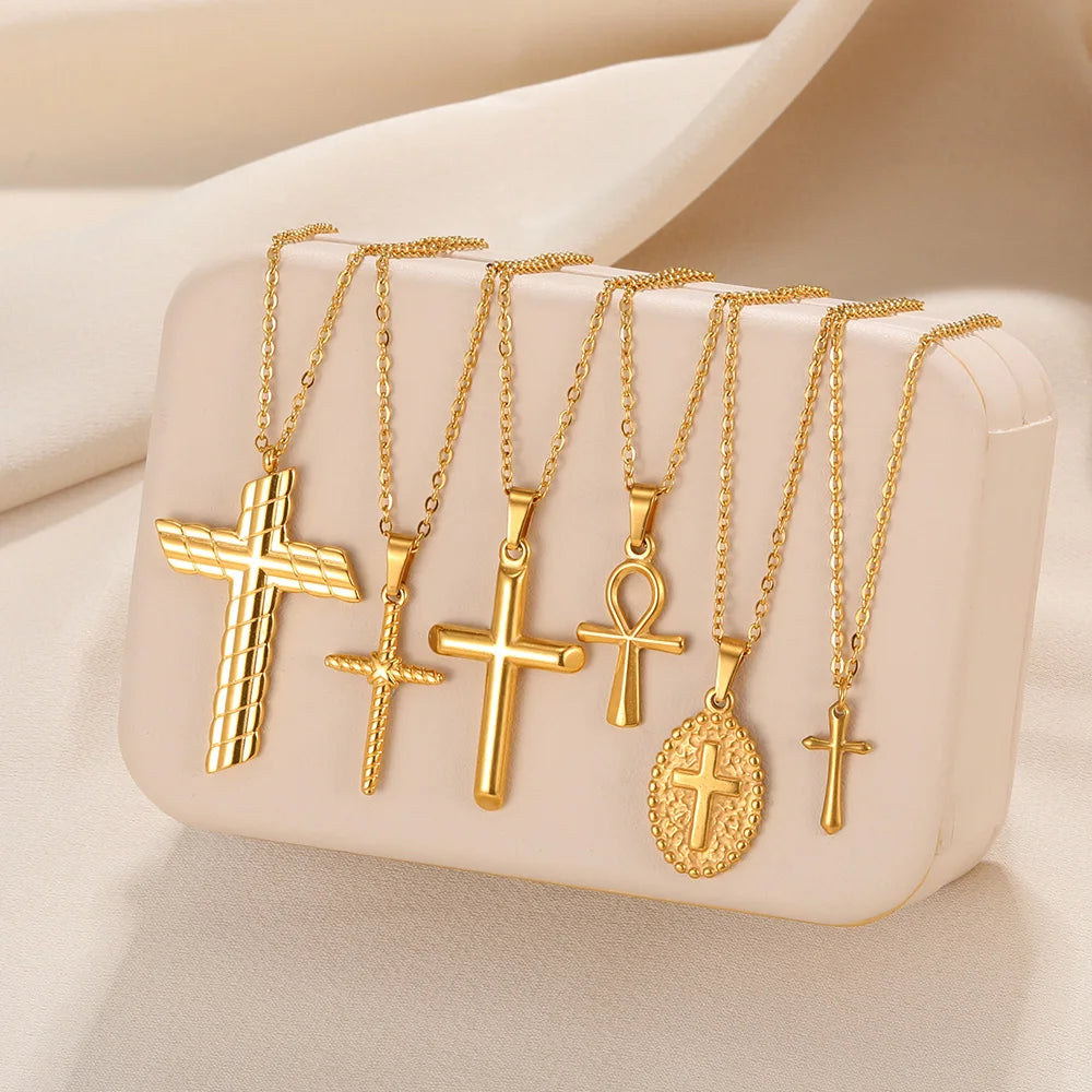 Vintage Cross Pendant Necklace - Classic Religious Jewelry